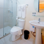 Crescent Park Residences - 2 bedroom apartment - bathroom