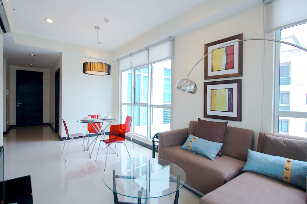 Crescent Park Residences - 2 bedroom apartment - living and dining area