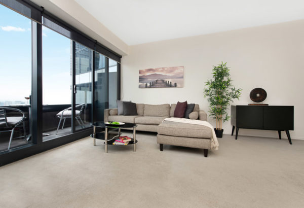 Eureka apartment 2803 - living room