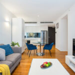 108 Flinders St apartment, Melbourne - living room