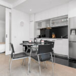 Eureka apartment 4103 - kitchen and dining table