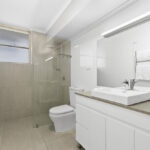 York St, Sydney - apartment 34 bathroom