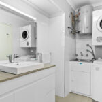 York St, Sydney - apartment 34 laundry