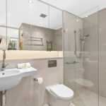 300 Pacific Highway, North Sydney apartment - bathroom