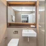 Melbourne Quarter one bedroom apartment - bathroom