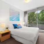 23 Shelley St, Sydney - apartment 413 - bedroom