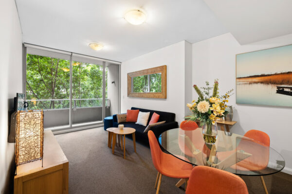23 Shelley St, Sydney - apartment 413 - living room