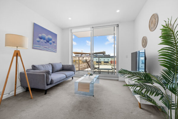 20 Hindmarsh Sq, Adelaide apartment 605 - living room
