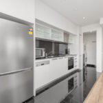 Eureka, Southbank apartment 4104 - kitchen