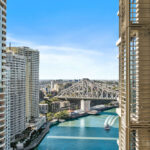 Queen Street. Brisbane apartment - View of the Brisbane river from the apartment