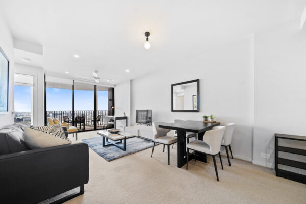 550 Queen Street. Brisbane apartment - living room