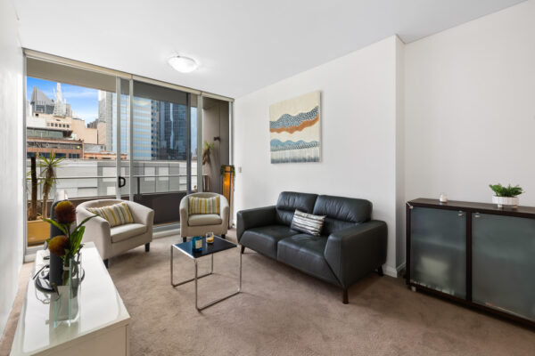 23 Shelley St, Sydney - apartment n1010 - living room